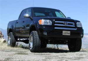 Toyota Tundra Suspension Lift Kit - Tuff Country - 5in Lift Kit w/Steering Knuckles - `05-`06 Toyota Tundra Suspension Lift Kit - Tuff Country - 5in Lift Kit w/Steering Knuckles - `05-`06